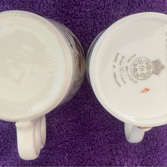 *Sale-Pair of Adorable Children’s Antique Cups - Picture 3 of 7